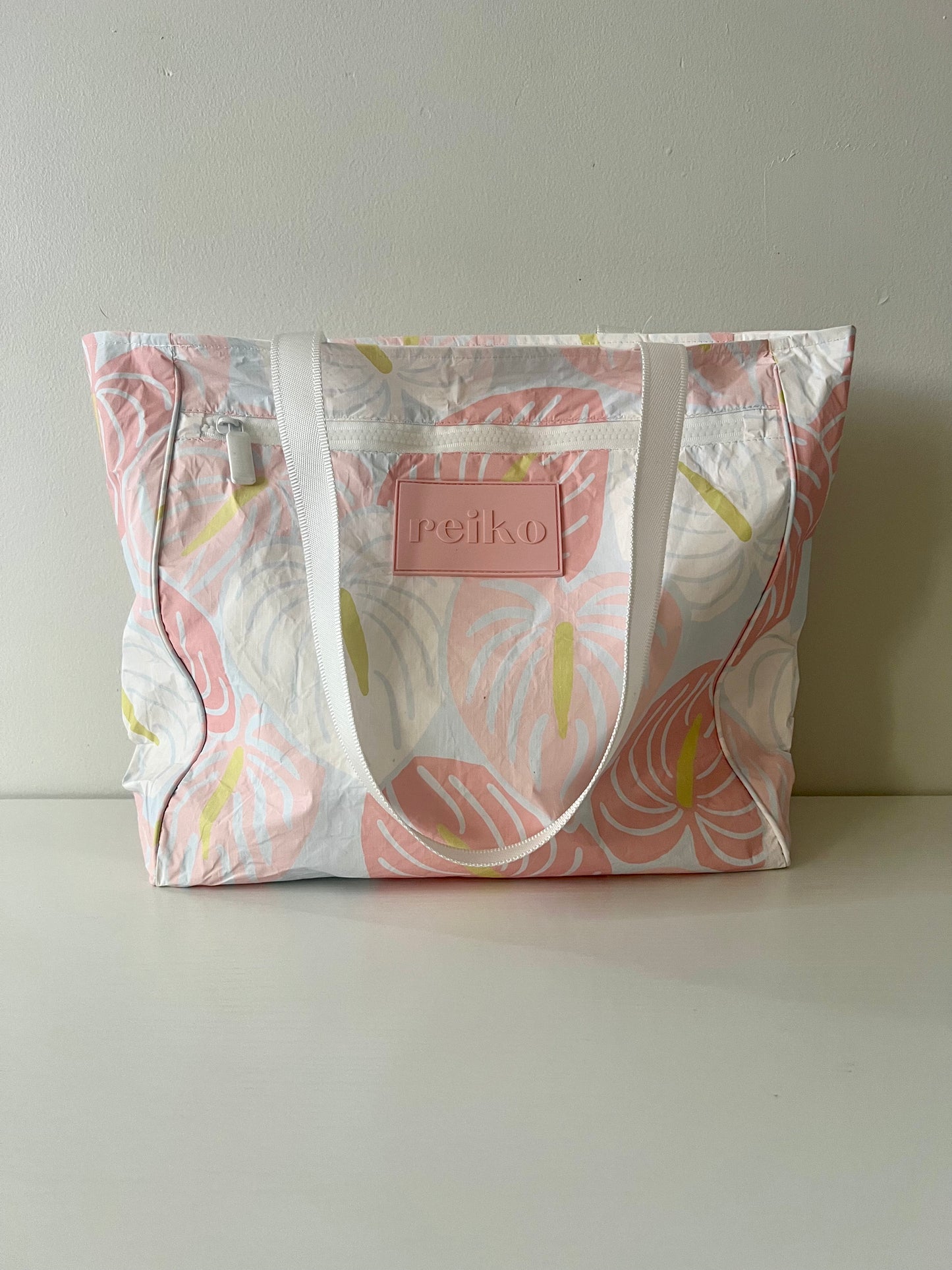 Light Anthurium Tote Bags