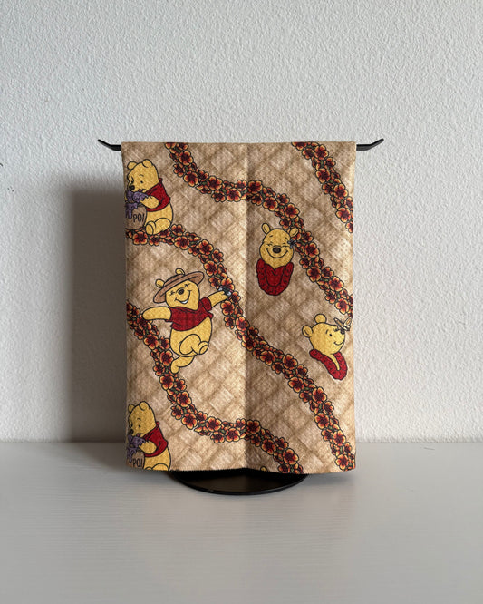 Poi Pooh Microfiber Towel (Hekili Designs x Reiko)