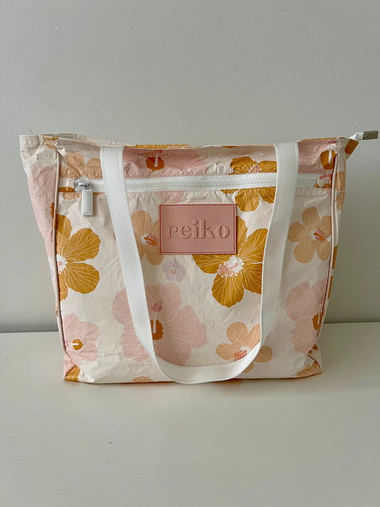 Hibiscus Hues Tote